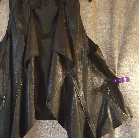 Sleeveless shrug - Picture 4 of 4